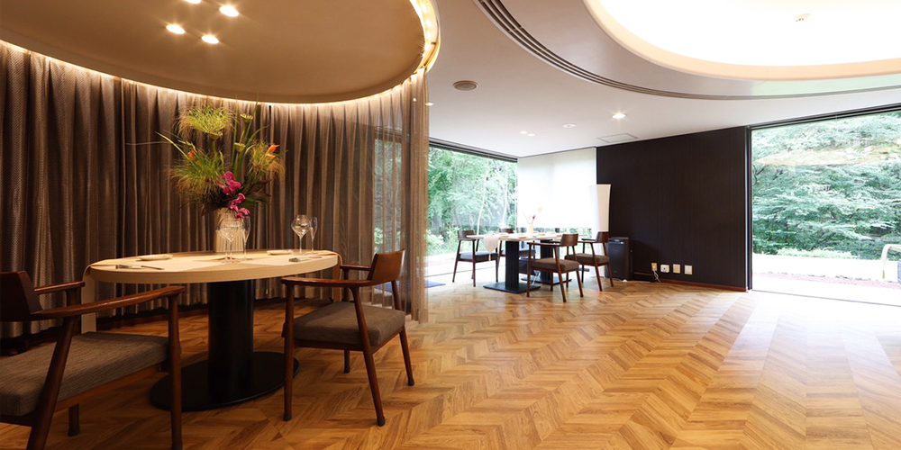 レストラン「Cheminée(シュミネ)」