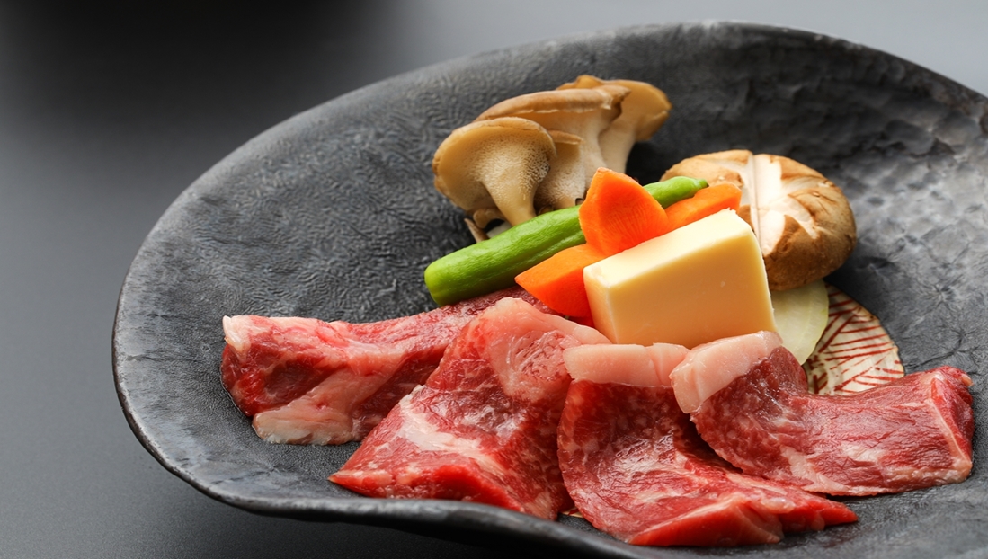 【追加料理：牛ステーキ陶板焼き】お好みの焼き加減でお召し上がり下さい