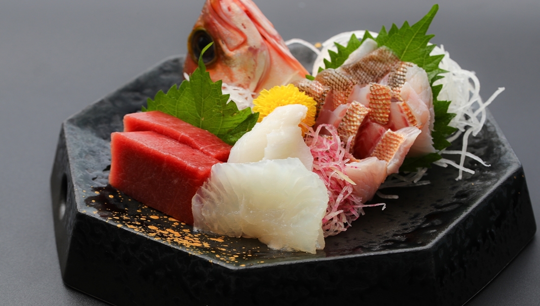 お造り：地魚四点盛